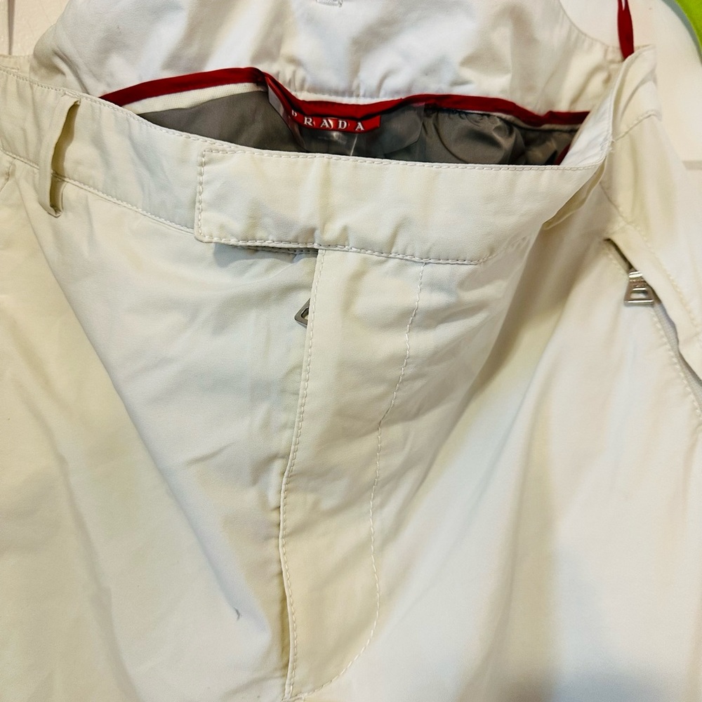 Prada Women’s Ski Pants With Gray Lining w/Belt & small outer tear on bottom